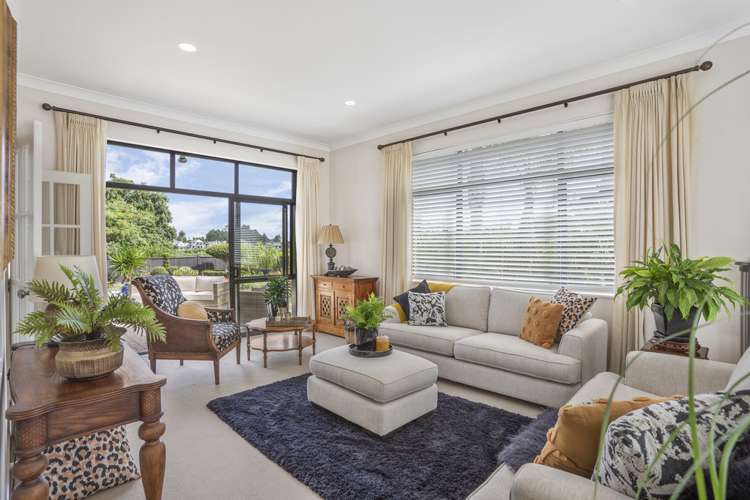 99 Pine Harbour Parade Beachlands_2