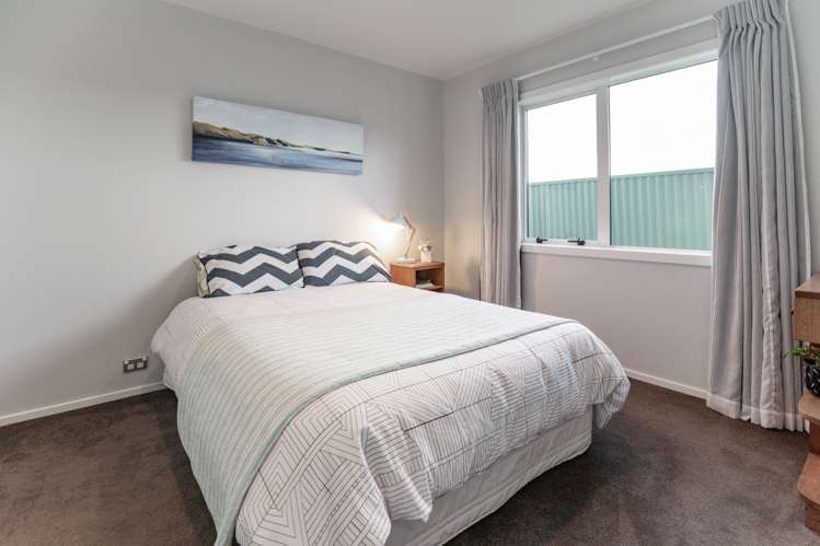 10 Anna Lane Raureka_15