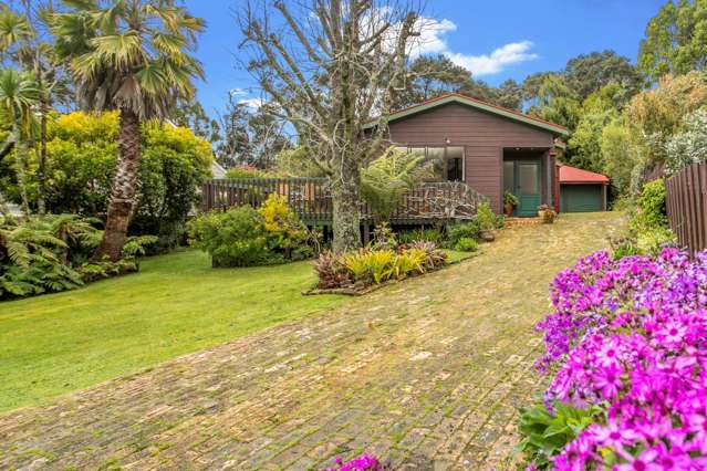 52 Grassmere Road Henderson Valley_1