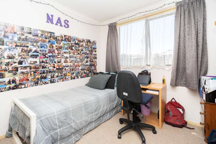 23 Pointon Glade Grandview Heights_8