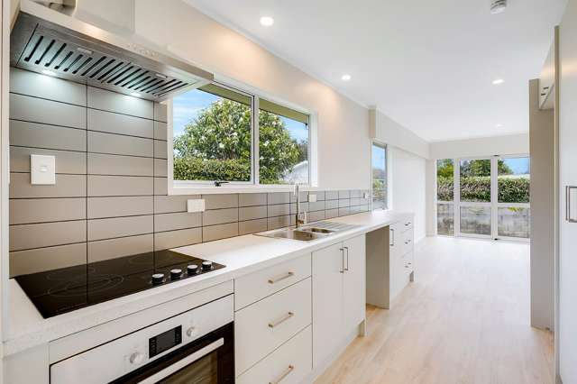 7 Frost Place Pukete_2