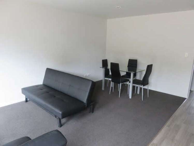 8/100 Knighton Road Hillcrest_6