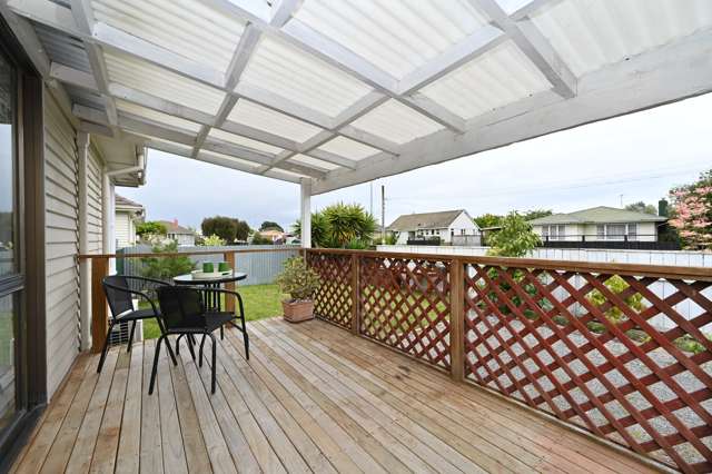 37 Constable Crescent Onekawa_1