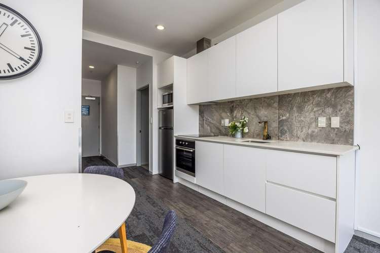 8A/50 Eden Crescent Auckland Central_6