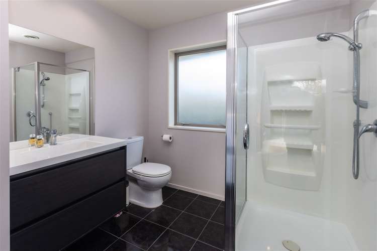 21 Longspur Avenue Wigram_13