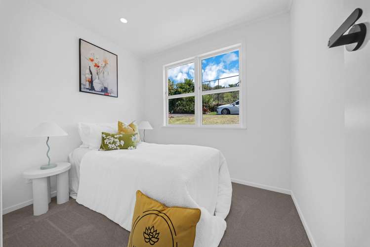 9 Colmar Road Mellons Bay_7