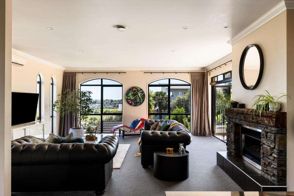 66 Little John Drive_4