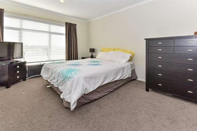 9 Thornton Green Karaka_1