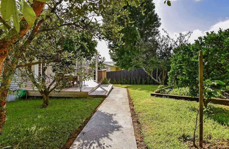 130 Holly Street Avondale_15