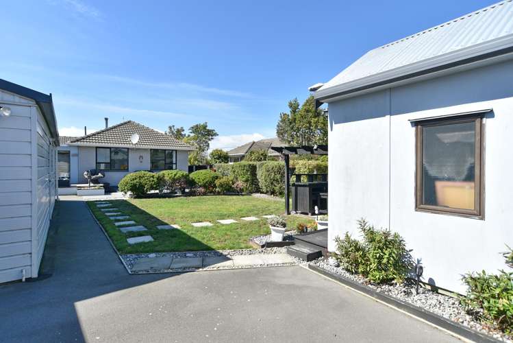 53 Yarmouth Street Aranui_19