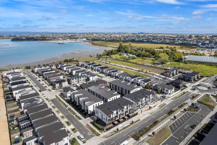 7B Coast Garden Drive Hobsonville_22