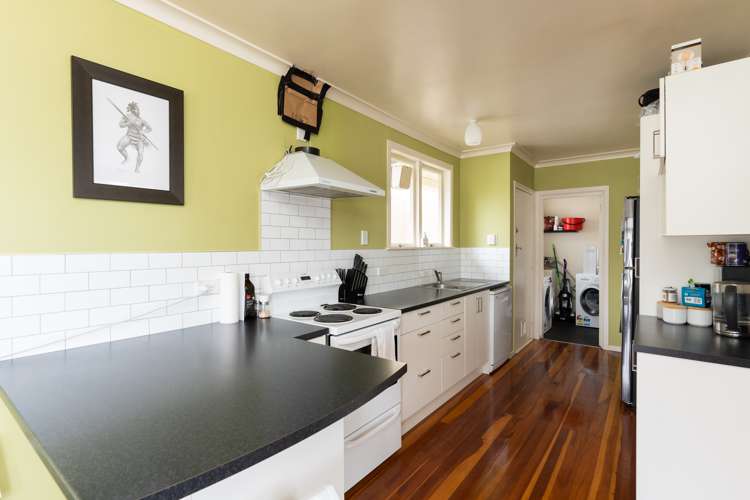 2 Croxley Place Terrace End_1