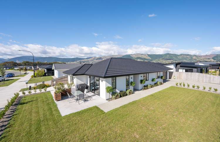 1 Woodley Road Richmond_20