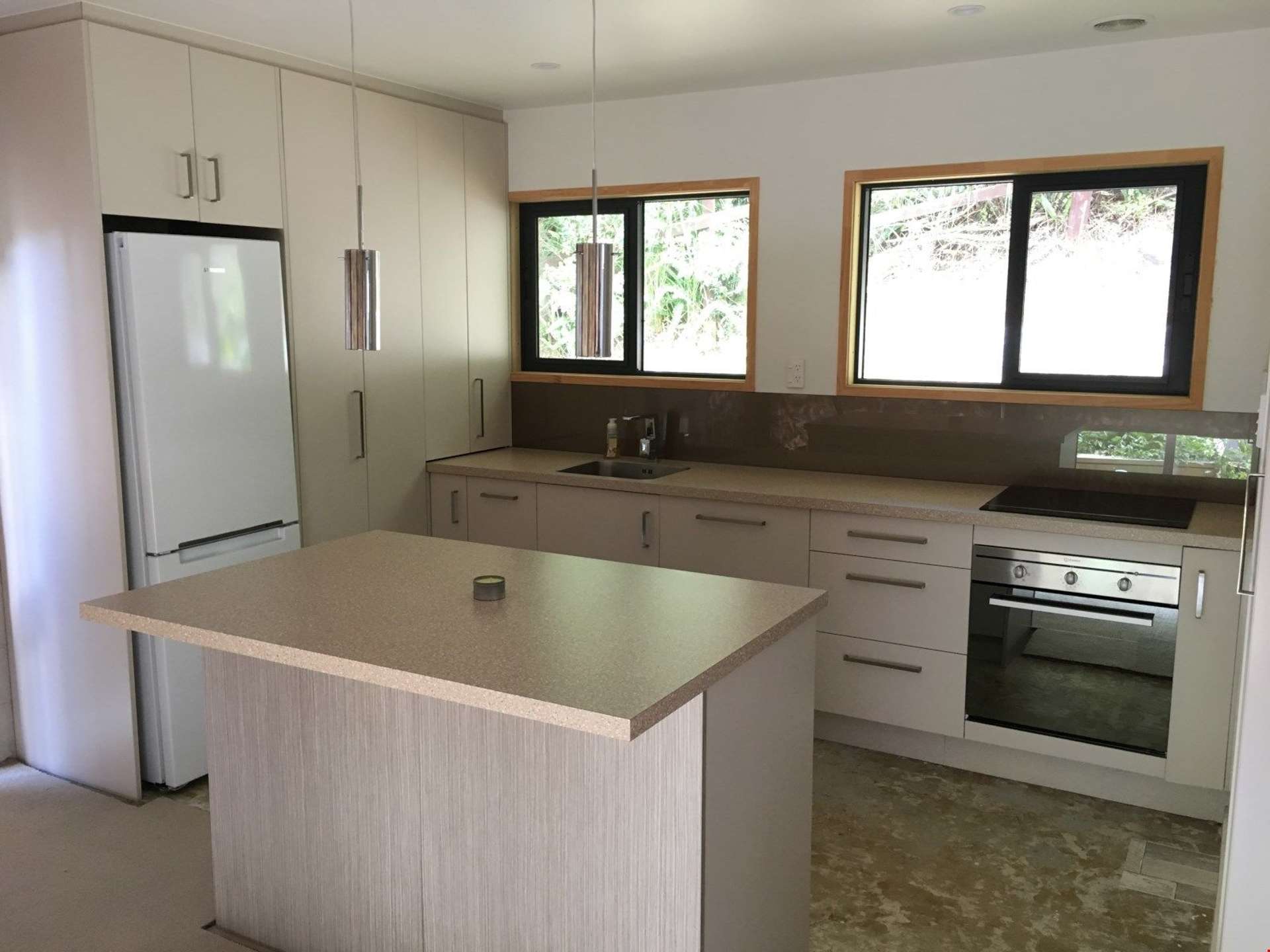 41 Cochrane Avenue Arkles Bay_0