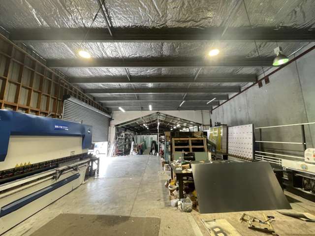 3126 Great North Road New Lynn_3