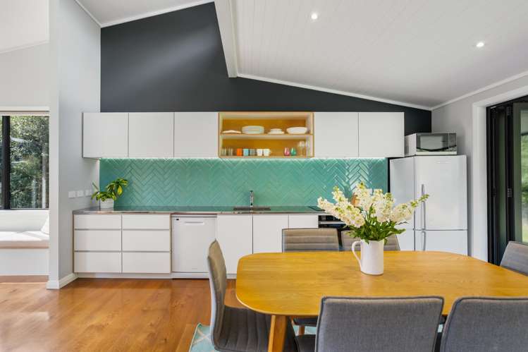 200 Onemana Drive Onemana_10