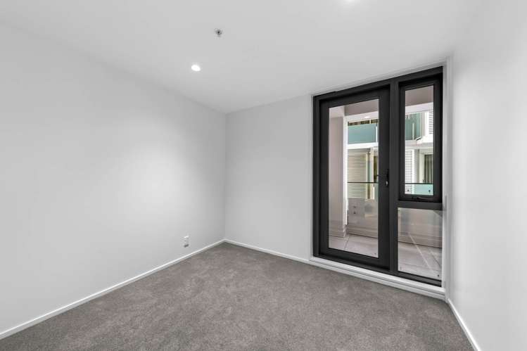 7F/14 Waterloo Quadrant City Centre_6