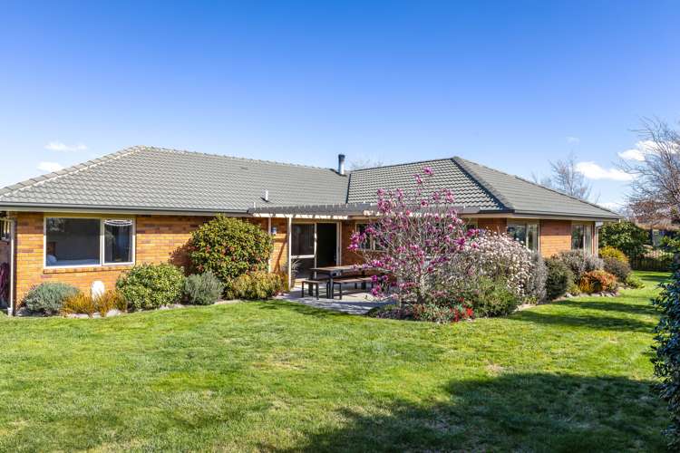 43 Millstream Drive Lincoln_17