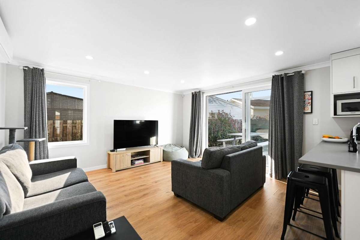 52A Tuhikaramea Road_2