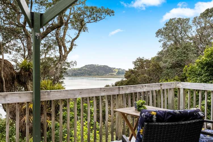 64 Ridge Road Mahurangi East_10