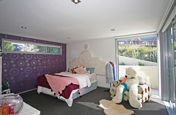 7 The Ridge Kennedys Bush_22