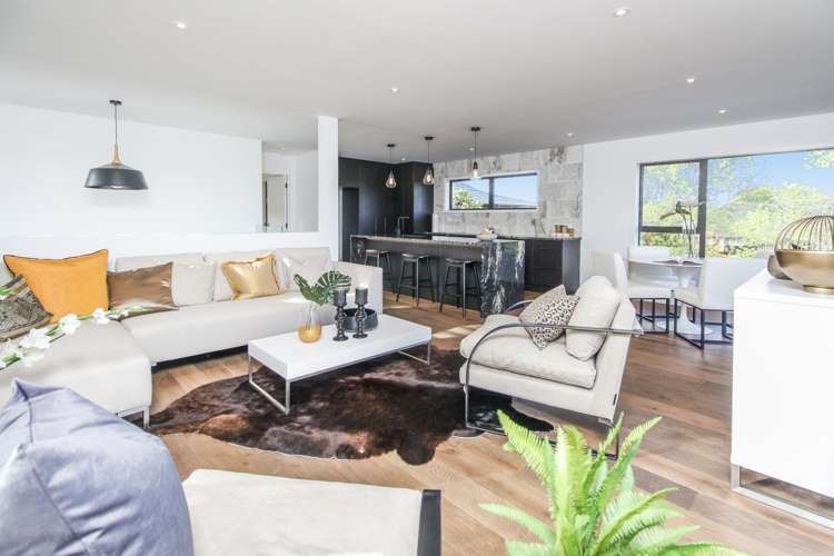 1/27 Waitemata Road Hauraki_7