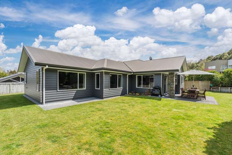 3 Hathaway Lane Rangatira Park_20