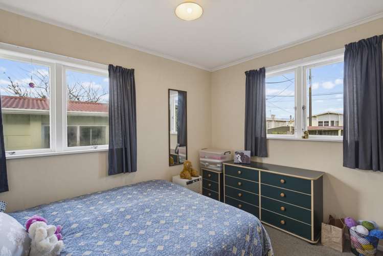 4 Carlisle Street Levin_11