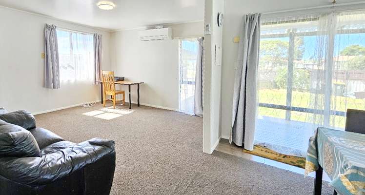 1/22 Norrie Smith Avenue Flat Bush_8