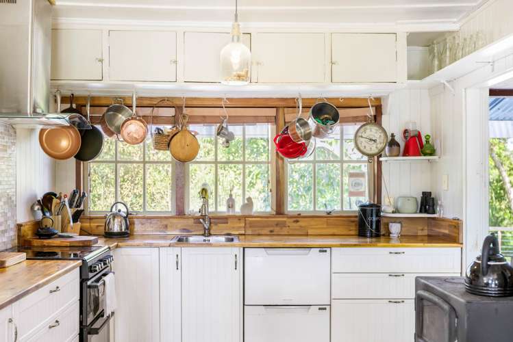 98 Hanham Road Kumeu_7