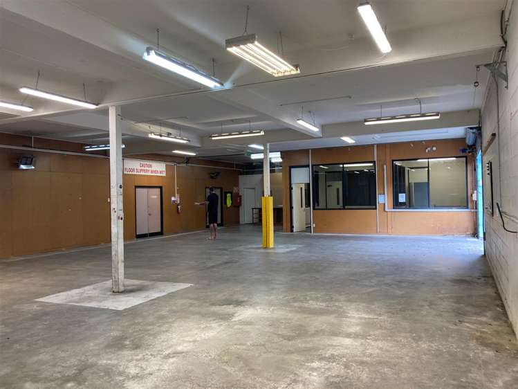 20 Kingsford Smith Street Rongotai_1