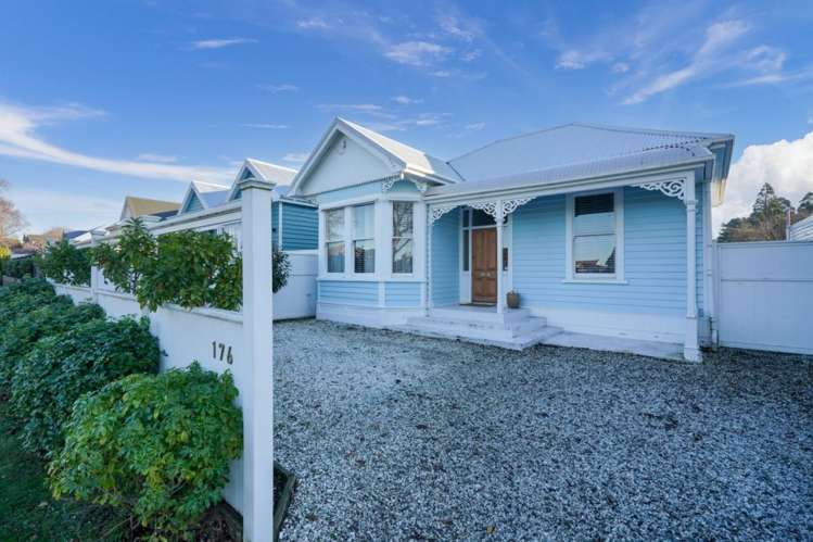 176 MacMaster Street_0