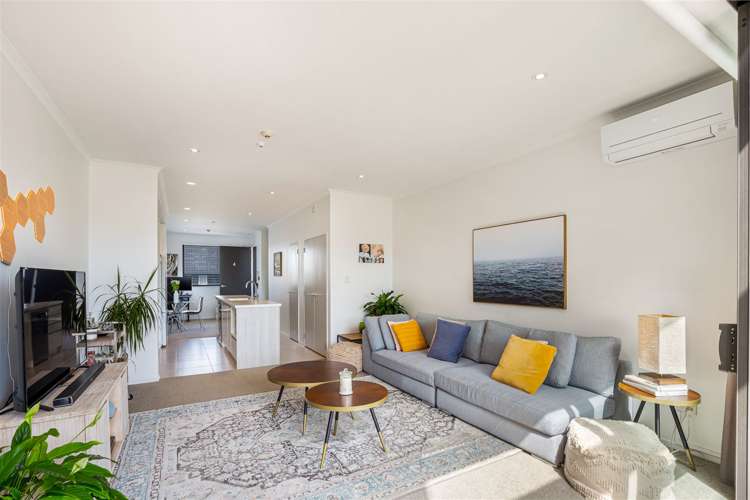 4 Torea Tai Road Hobsonville_4