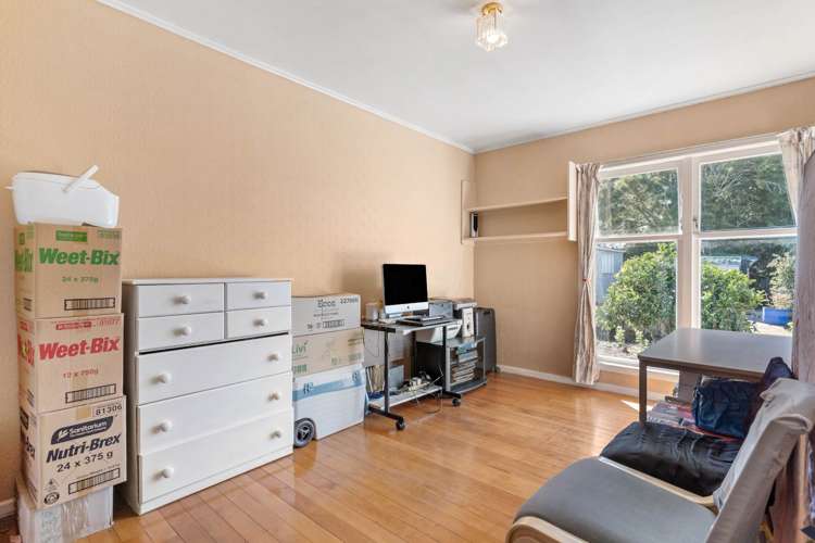 8 Devon Street Te Atatu South_8