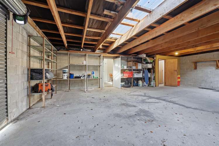 590 Hillside Road Caversham_18