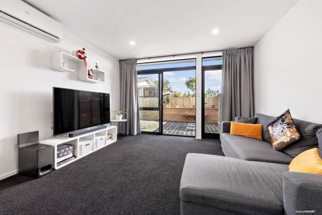 12/15 Chivalry Road Glenfield_1