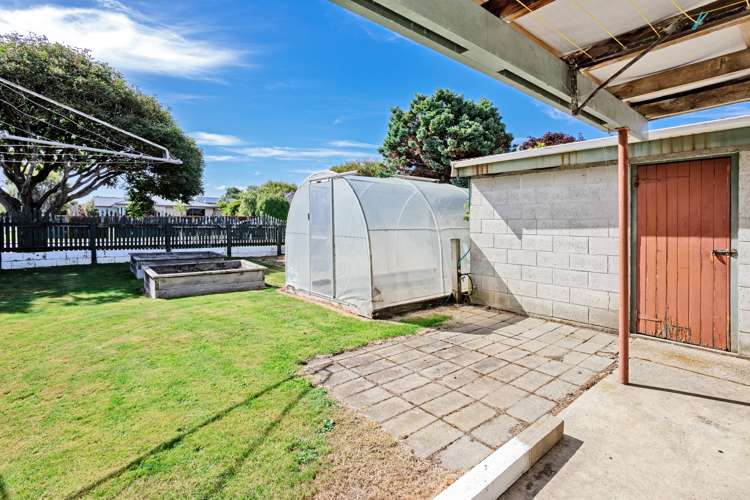 23 Cruickshank Crescent Rosedale_16