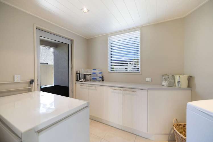 17 Fox's Terrace Arrowtown_18