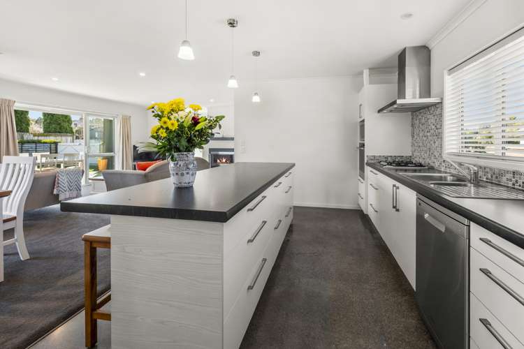 3 Montgomery Crescent Kinloch_5