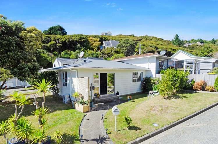 1/19 Yarrow Place Papakowhai_21