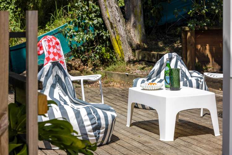 31 Victoria Road South Onetangi_16