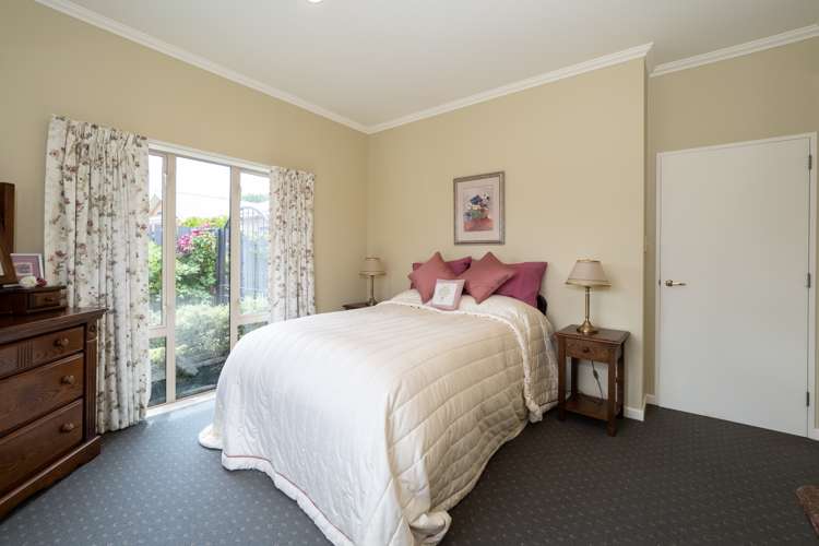 38 Catherwood Avenue Allenton_16