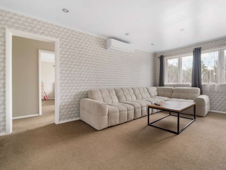 135 Clevedon Road Papakura_17