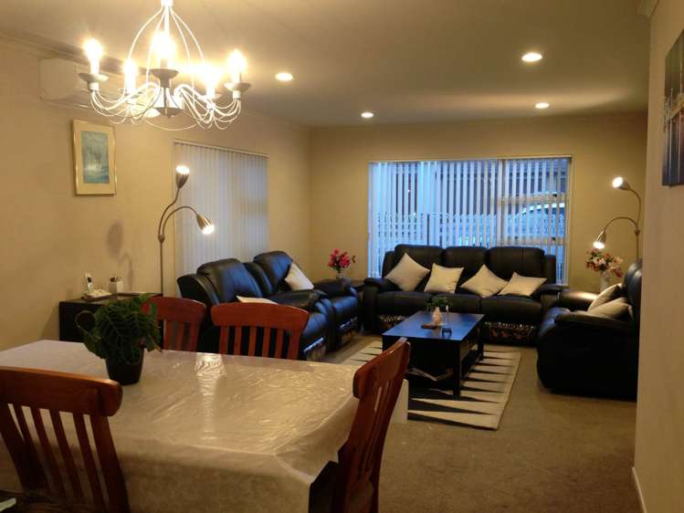 58 Salford Crescent Flat Bush_2