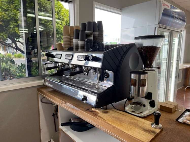 654 Port Road Whangamata ThamesCoromandel Businesses For Sale