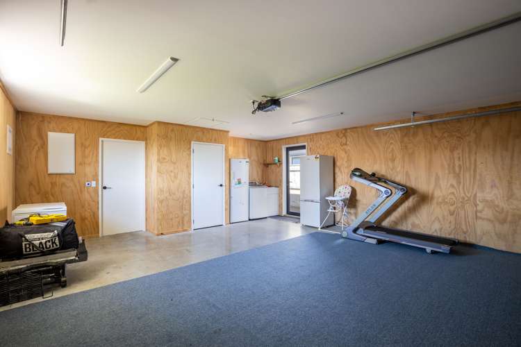 42 Aratapu Street Waitara_19