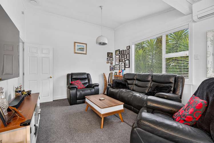46 South Road Kuripuni_7