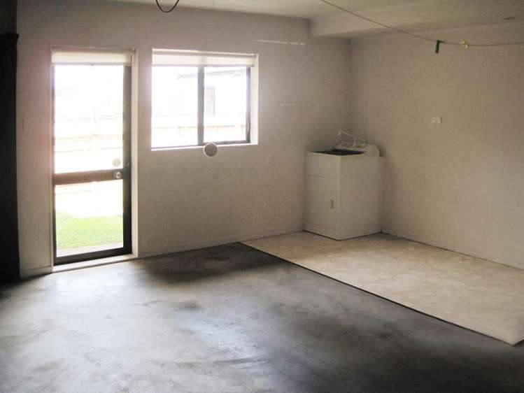 1/11 Turama Road Royal Oak_11