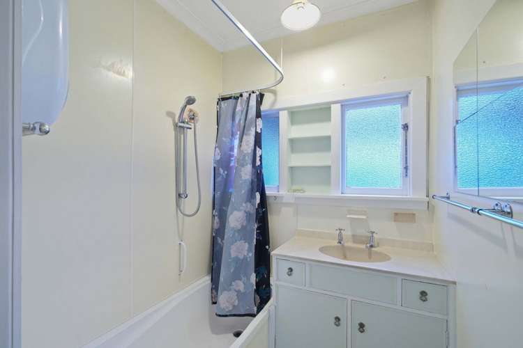 104 Neill Street Hornby_11