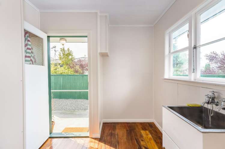 27 Brooklyn Road Carterton_12